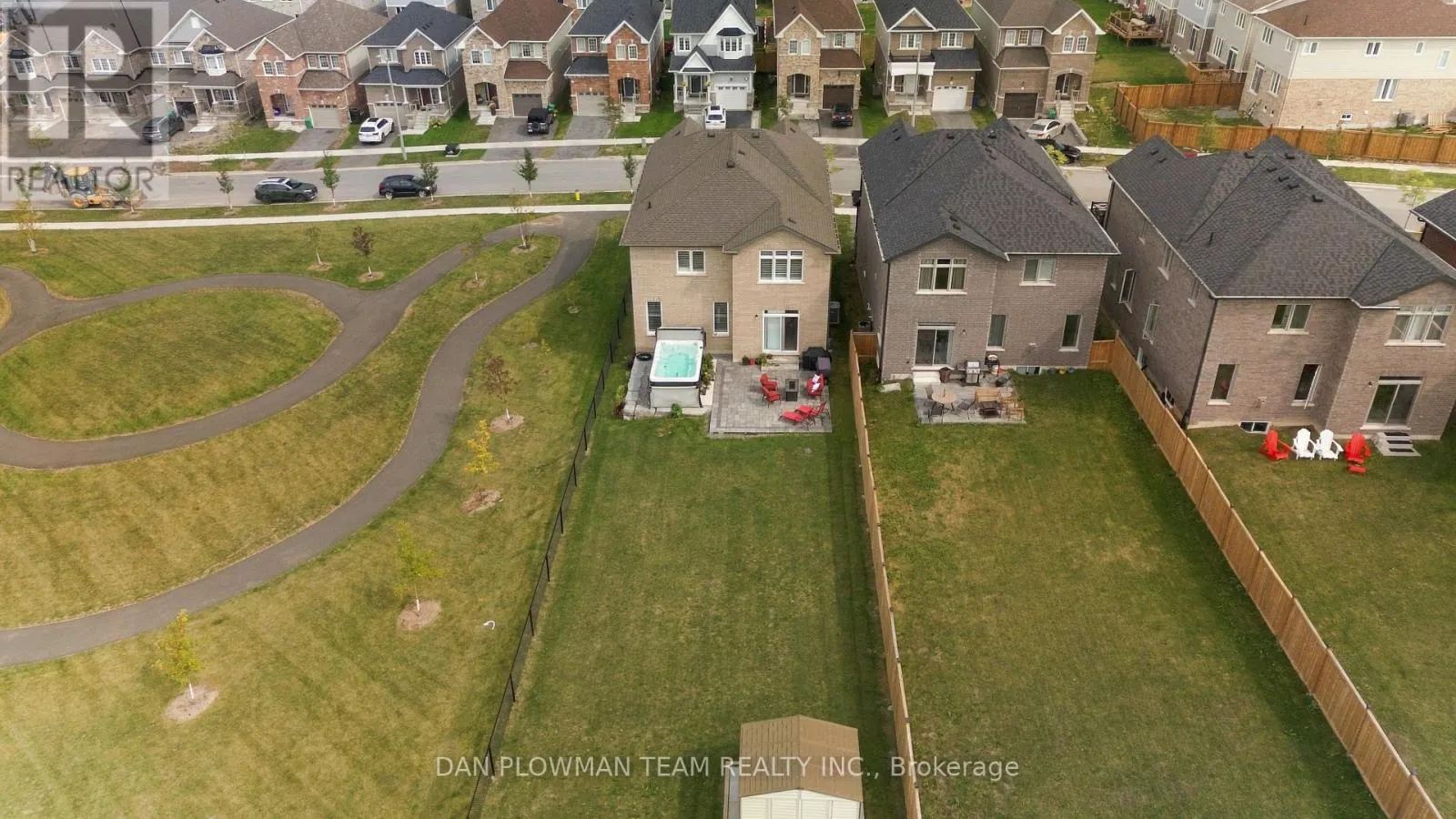 713 LATIMER WAY