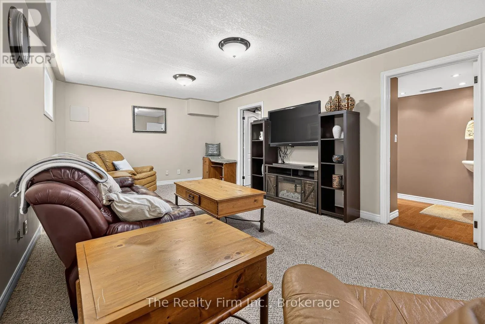 35 BEECH BOULEVARD