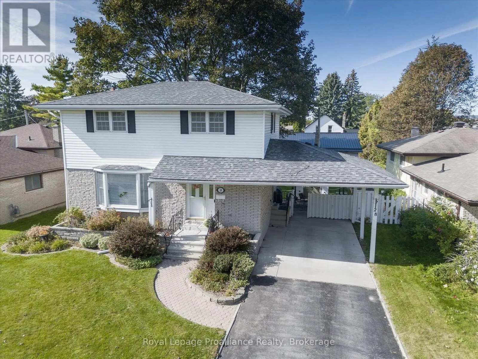 28 SHONIKER AVENUE