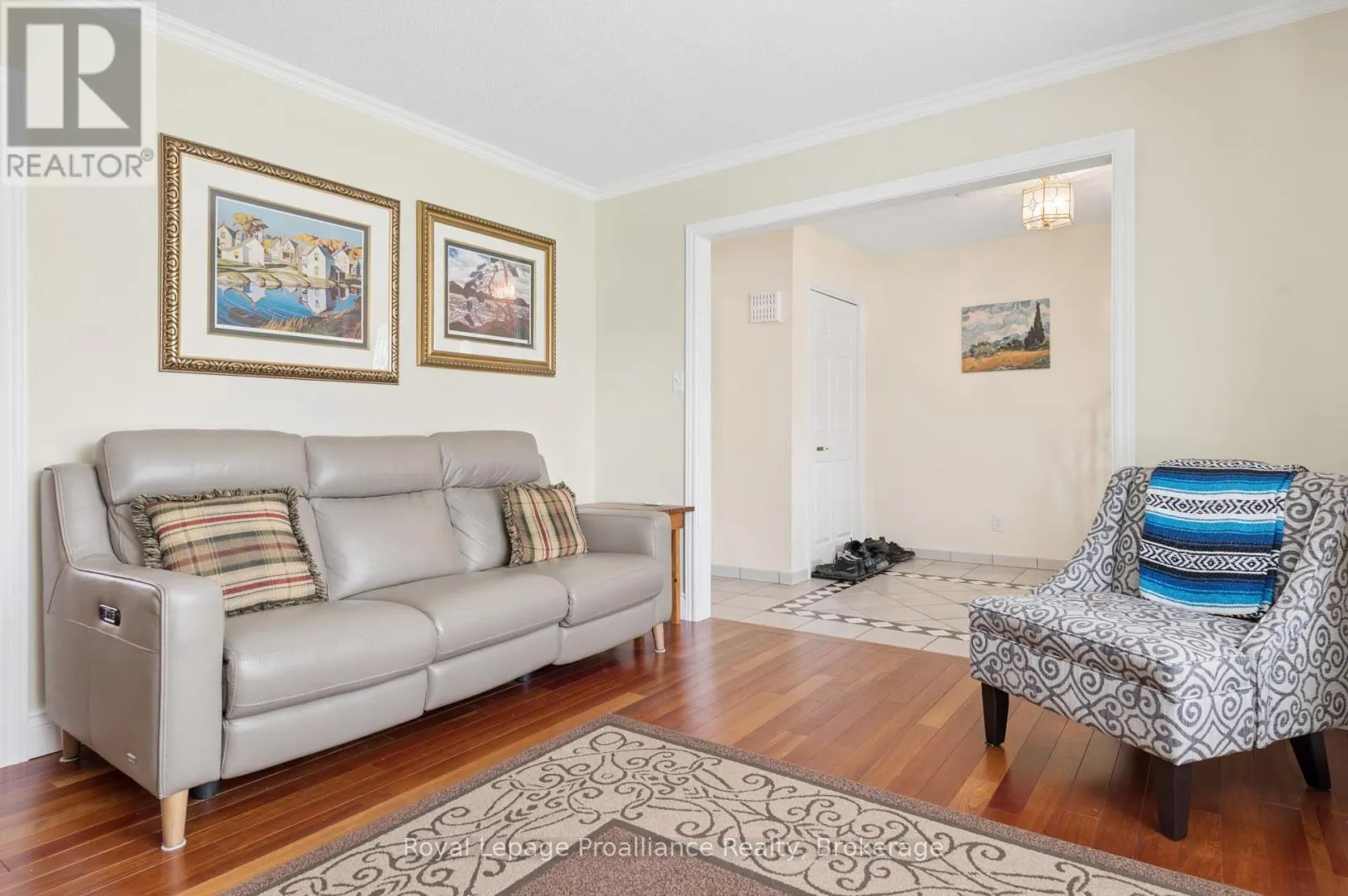 28 SHONIKER AVENUE