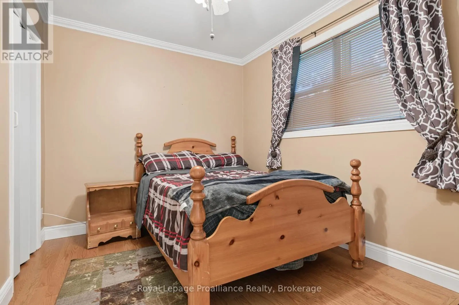 28 SHONIKER AVENUE