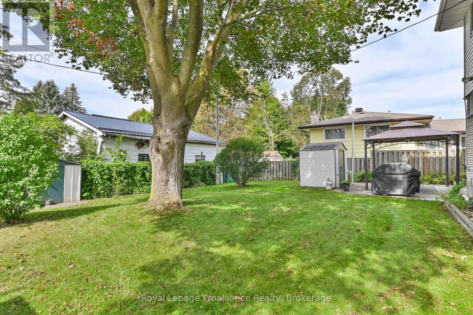 28 SHONIKER AVENUE