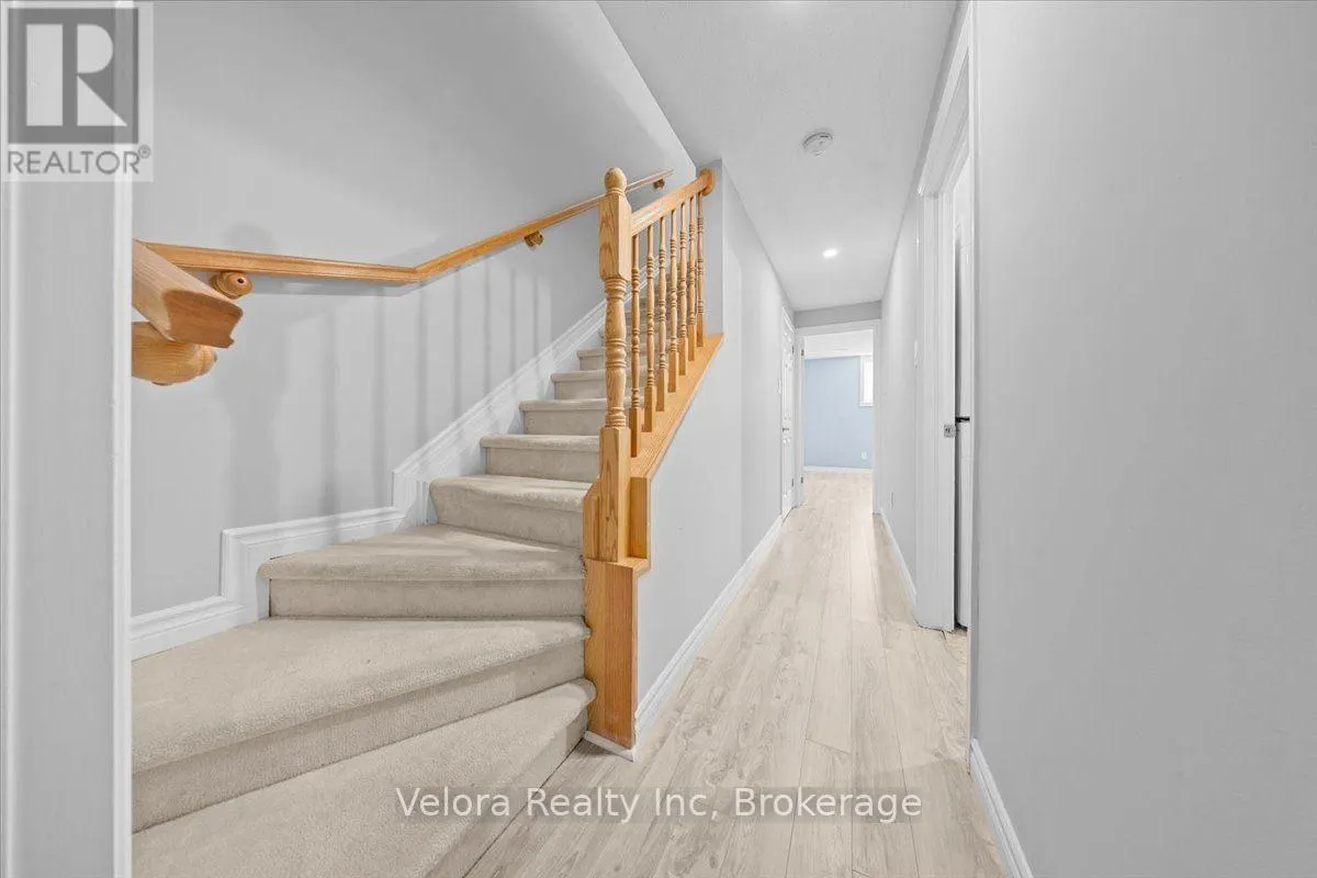 639 LAKERIDGE DRIVE