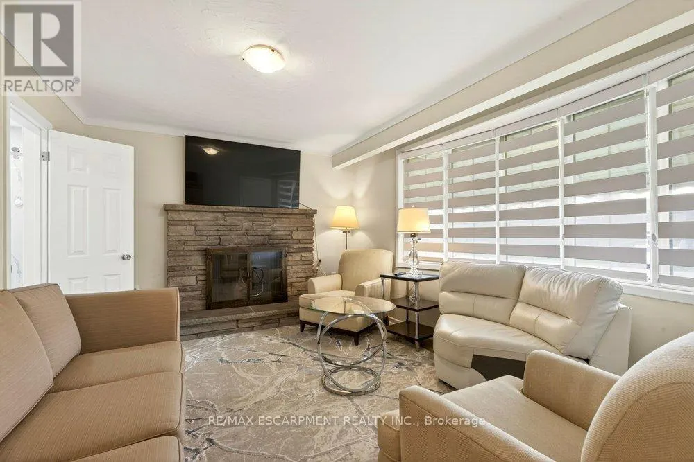 20 ST. CHARLES DRIVE