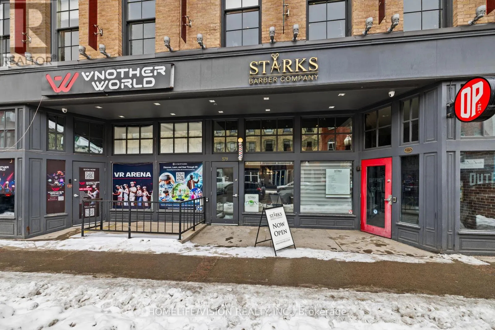 379 GEORGE STREET N