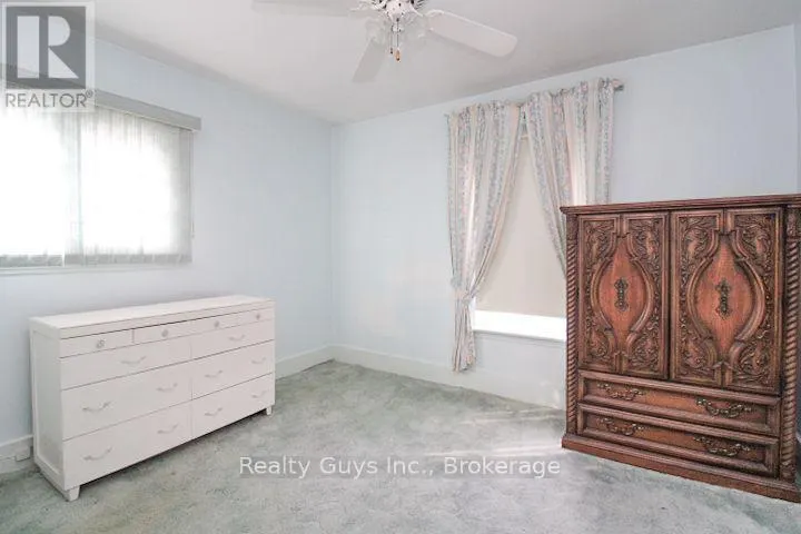 523 ARMOUR ROAD