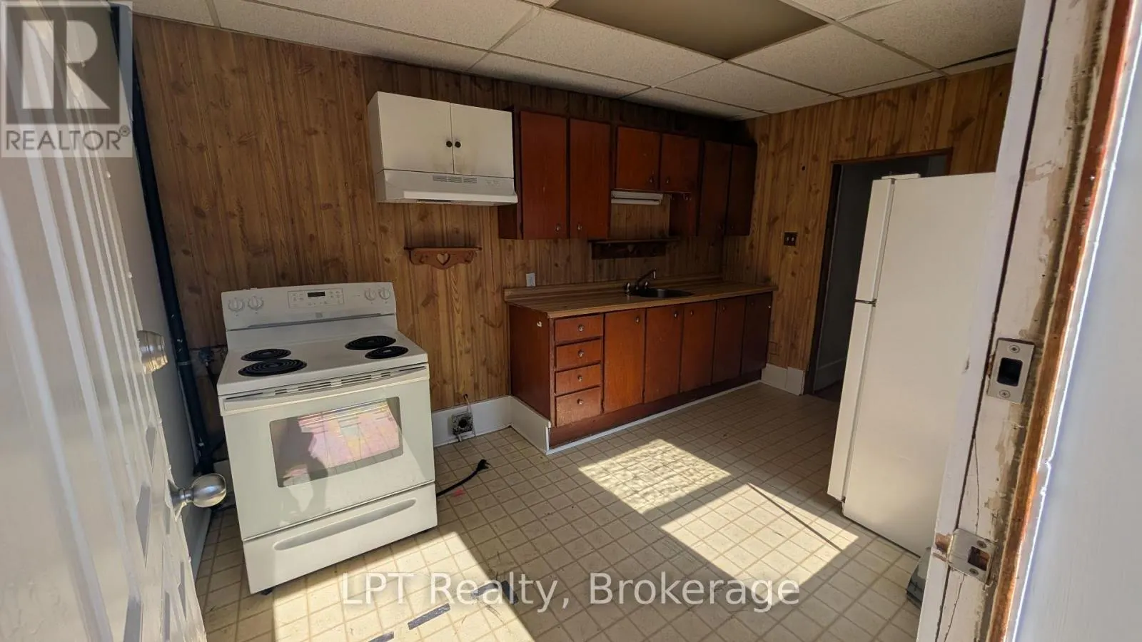 265 BETHUNE STREET