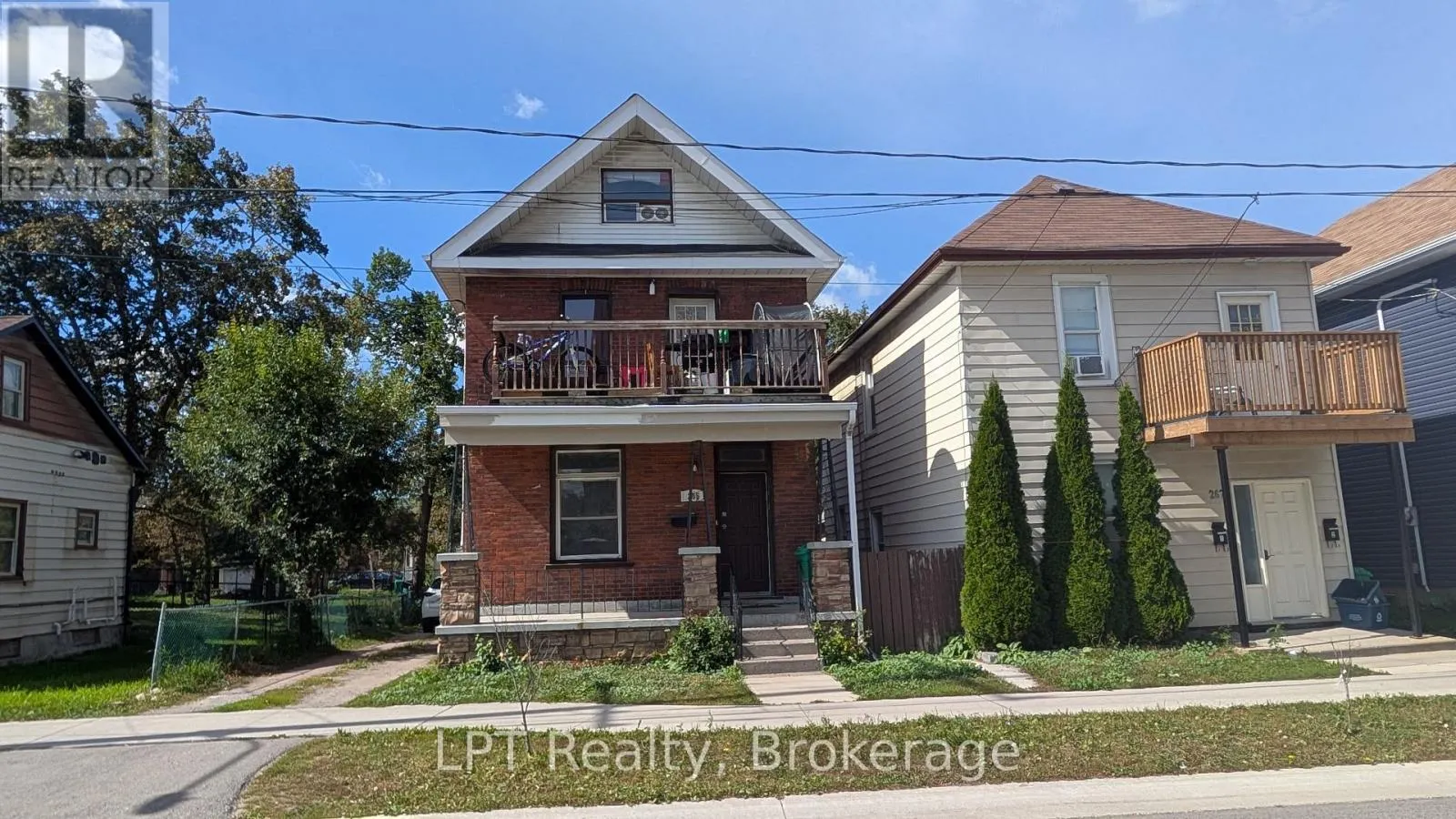 265 BETHUNE STREET