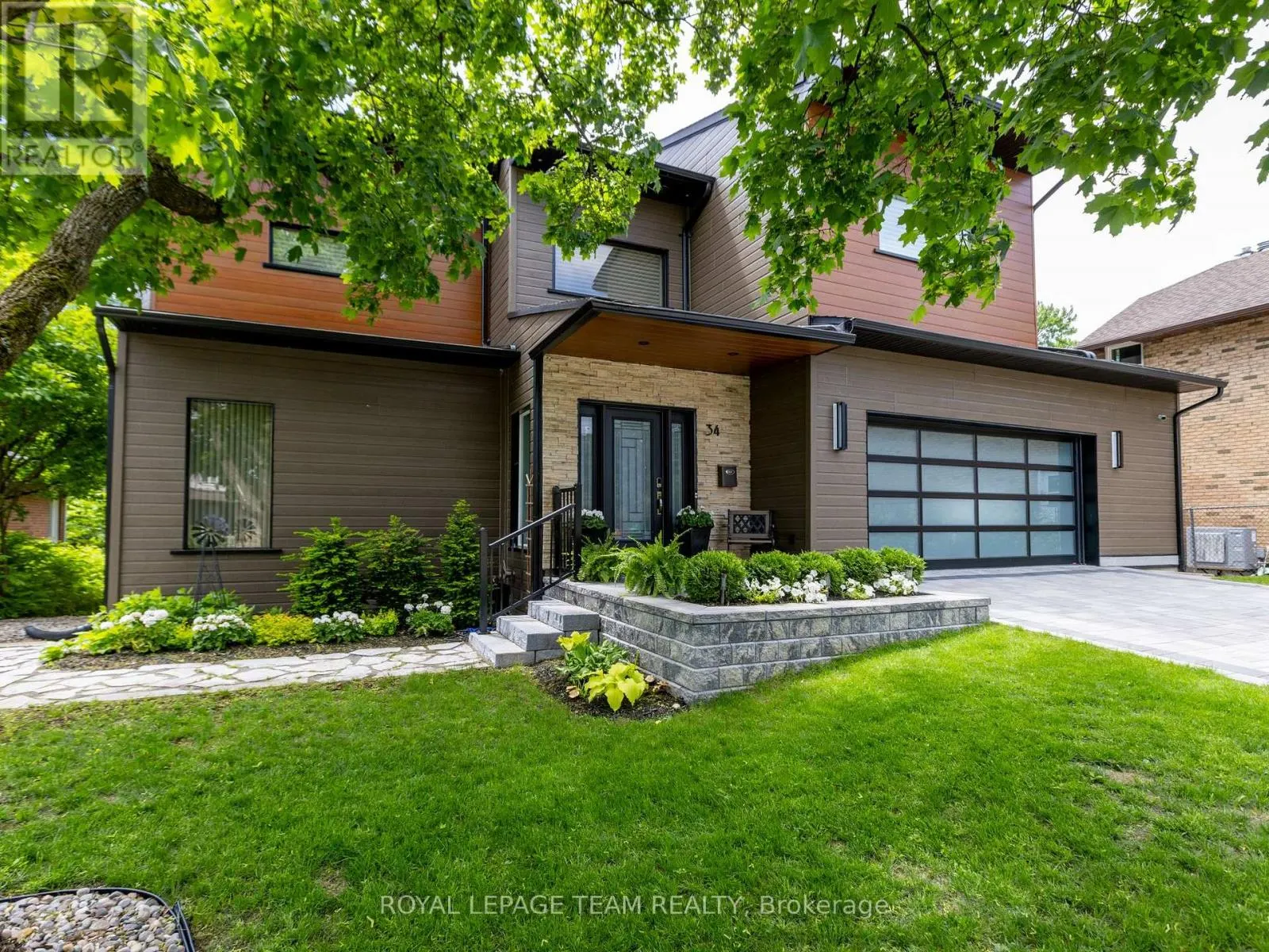 34 RIDEAUVIEW TERRACE