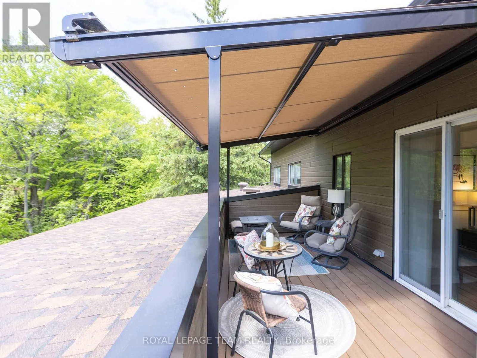 34 RIDEAUVIEW TERRACE