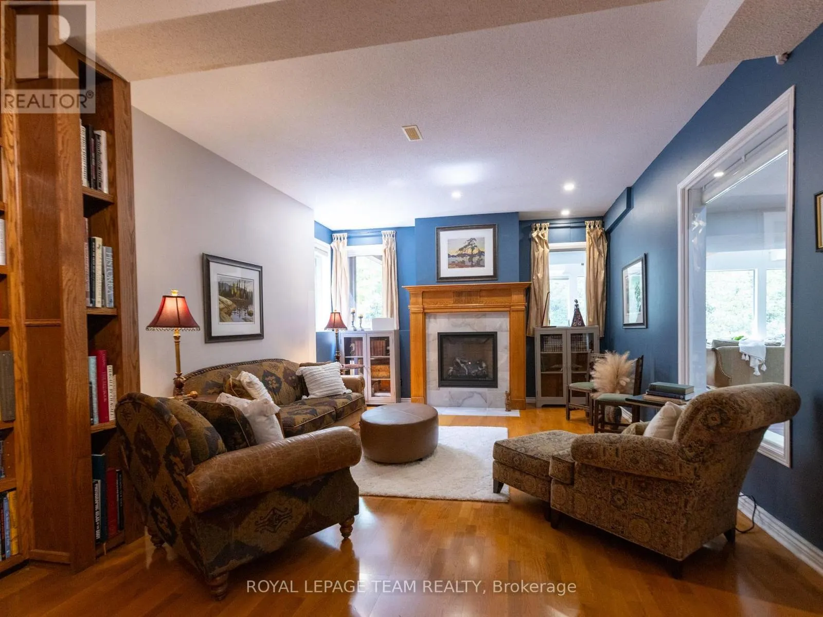 34 RIDEAUVIEW TERRACE