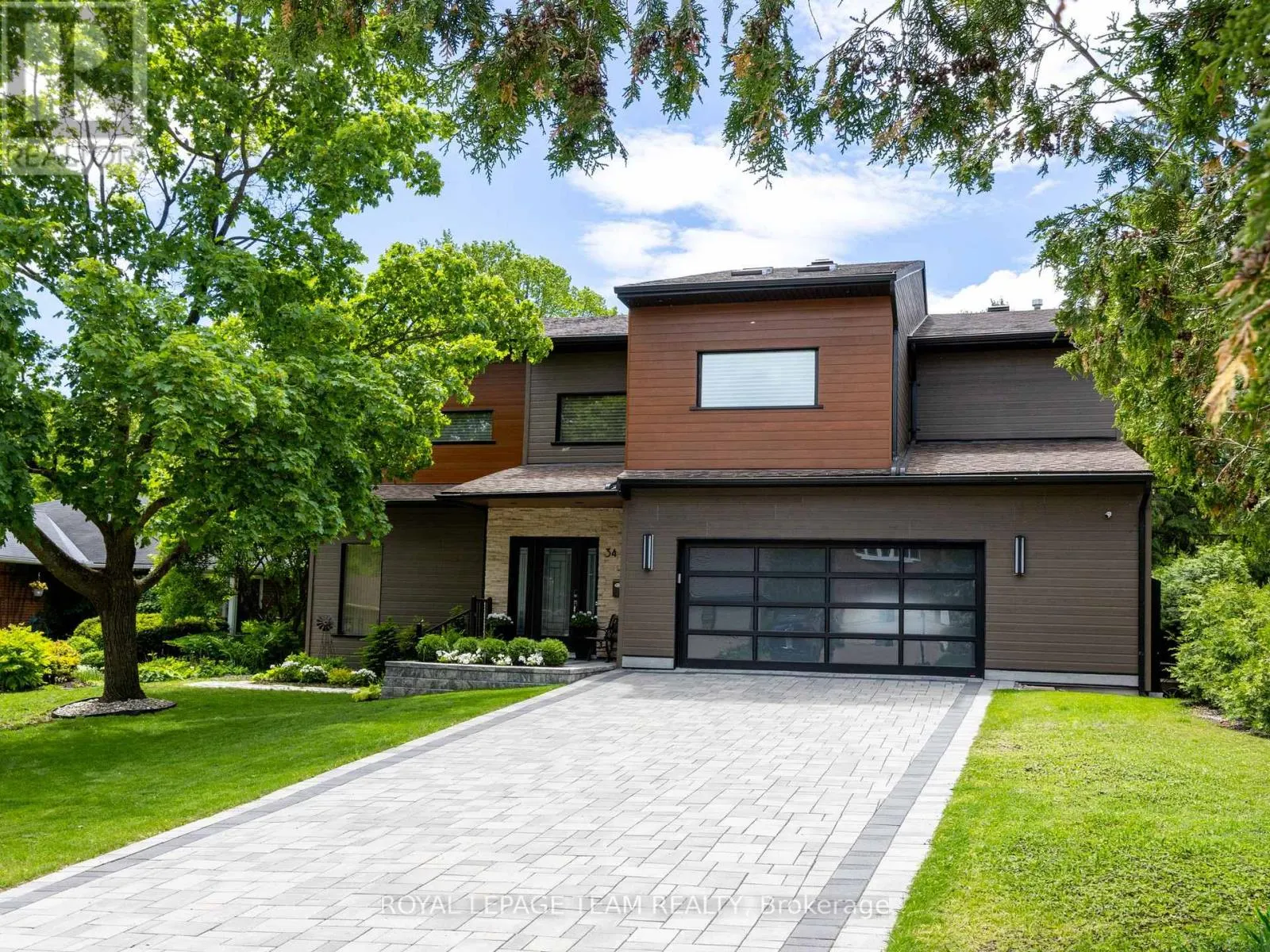 34 RIDEAUVIEW TERRACE