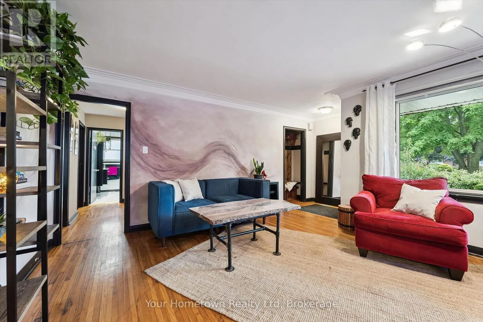 471 GARAFRAXA STREET E
