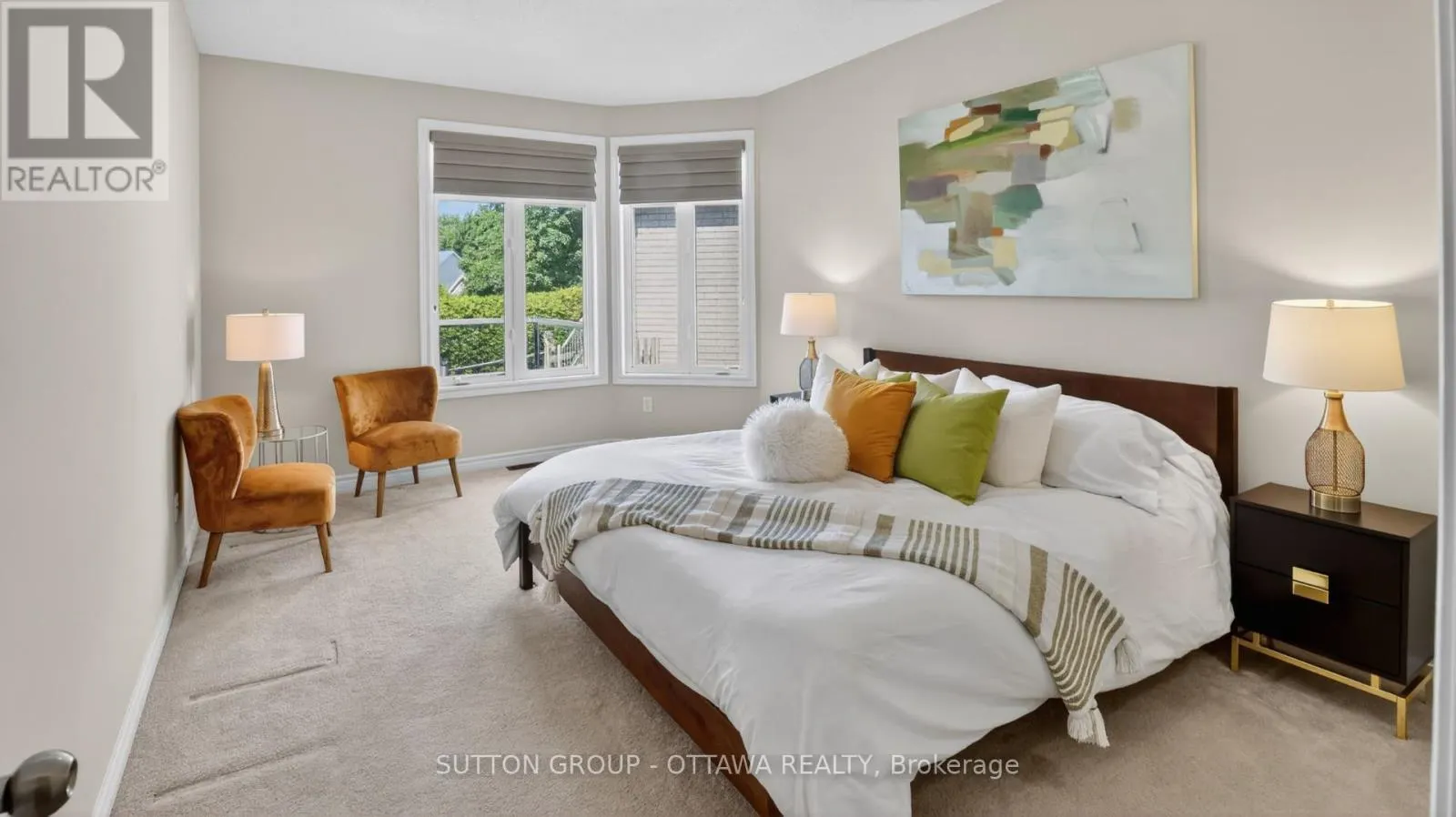 104 PASSAGEWAY PRIVATE