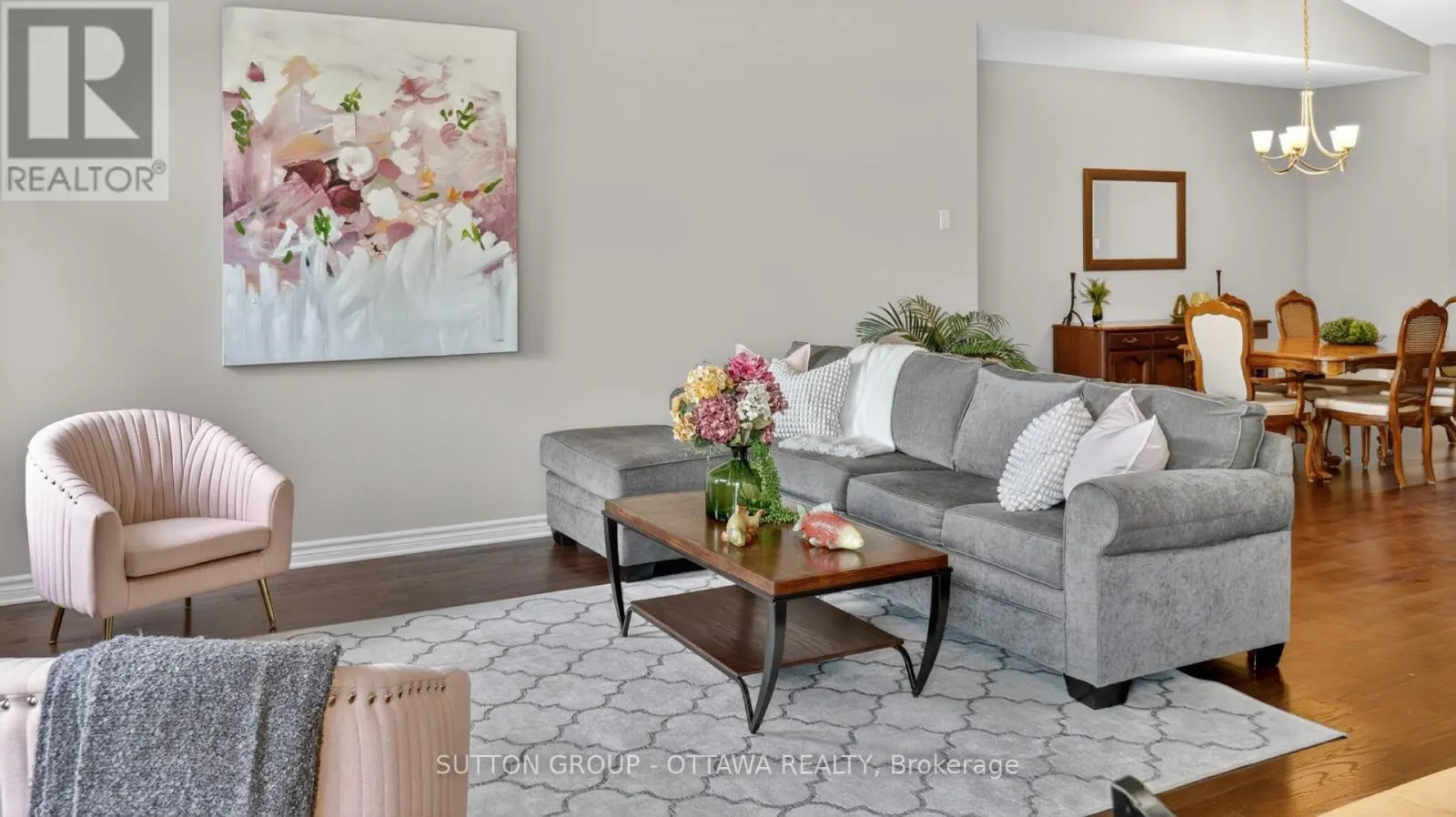 104 PASSAGEWAY PRIVATE