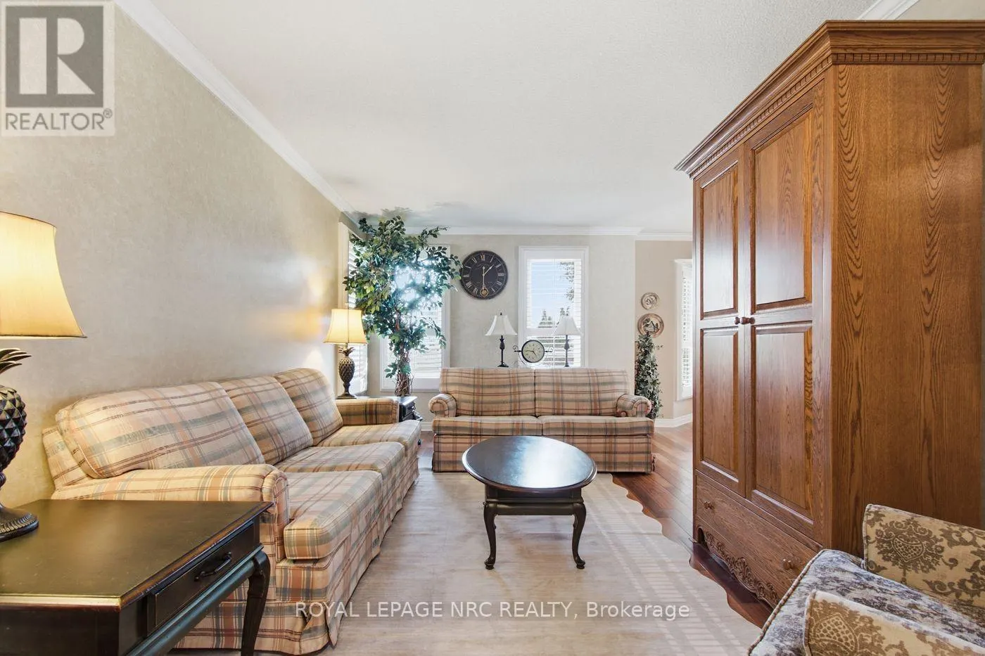92 LARCHWOOD CIRCLE