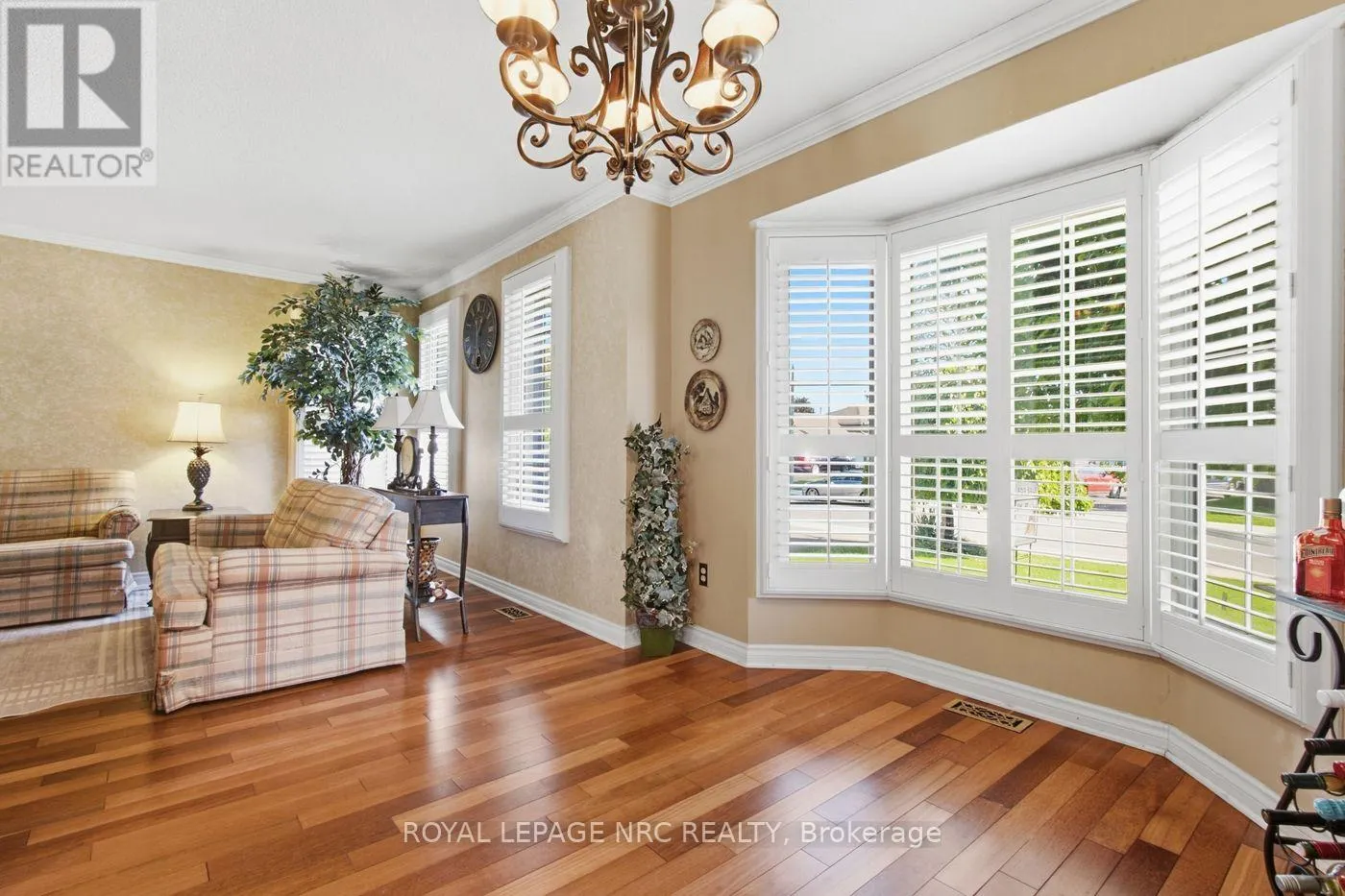 92 LARCHWOOD CIRCLE