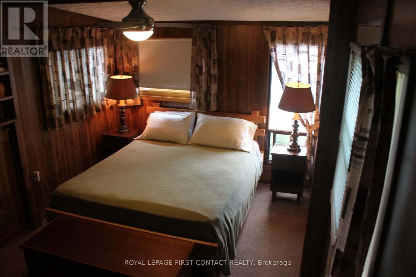 10 HEALEY LAKE ROAD