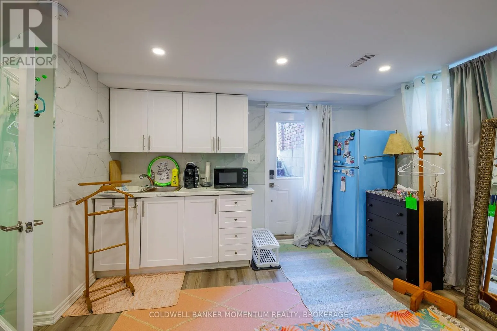 2742 BENNETT RD ROAD