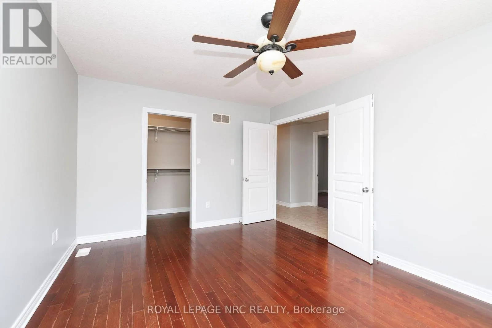 8532 HEIKOOP CRESCENT