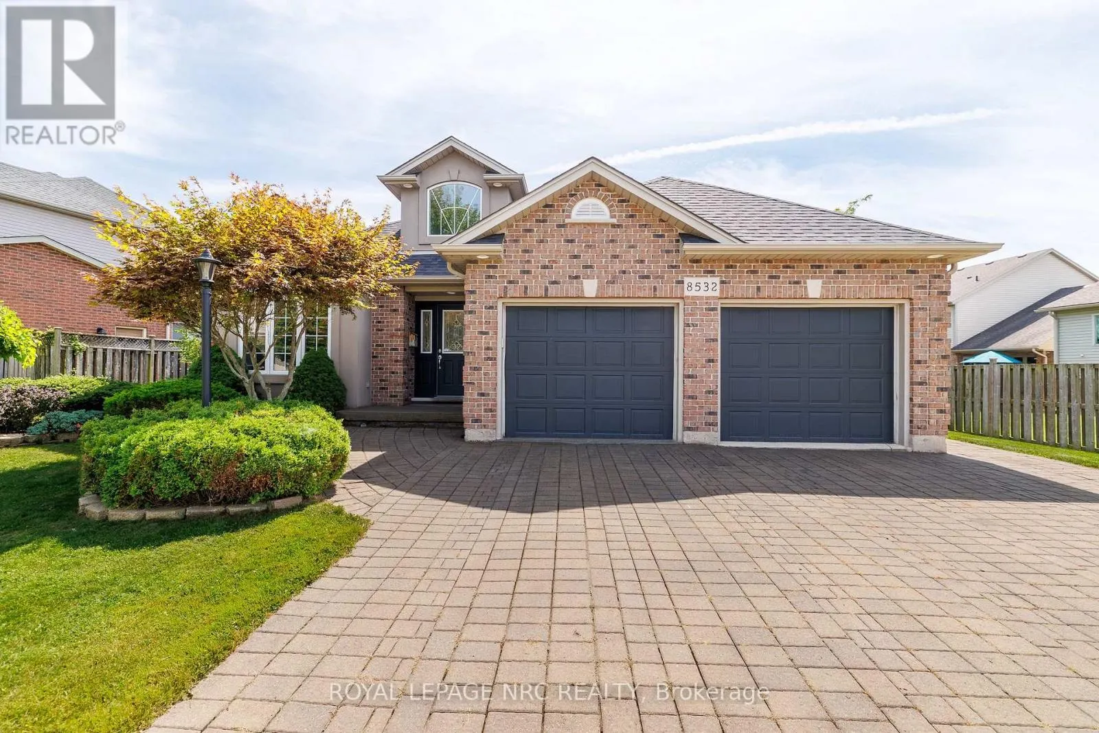 8532 HEIKOOP CRESCENT