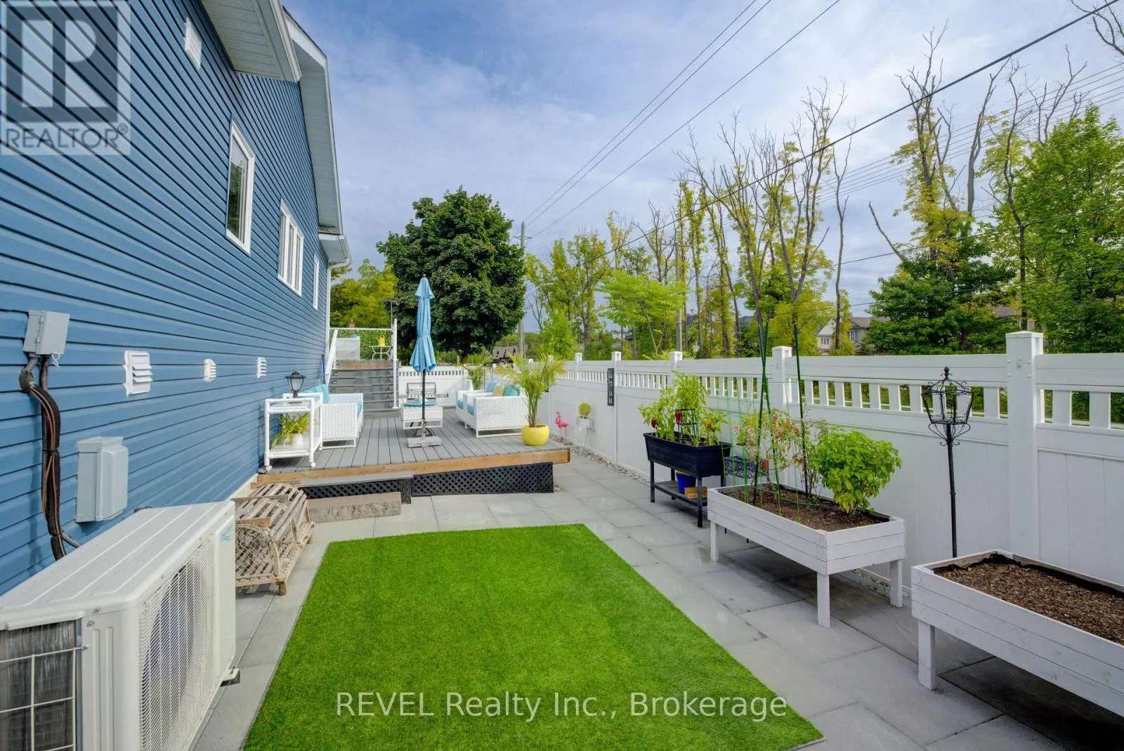 3600 HIBBARD STREET