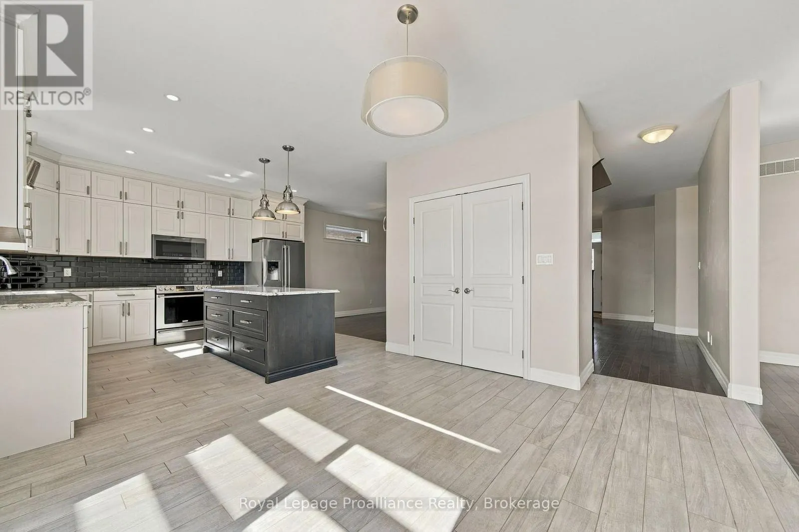 23 CREWS CRESCENT