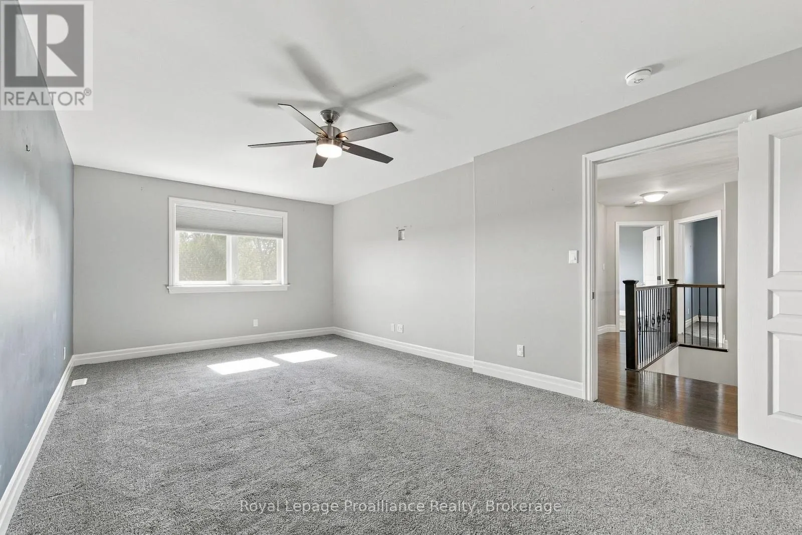 23 CREWS CRESCENT