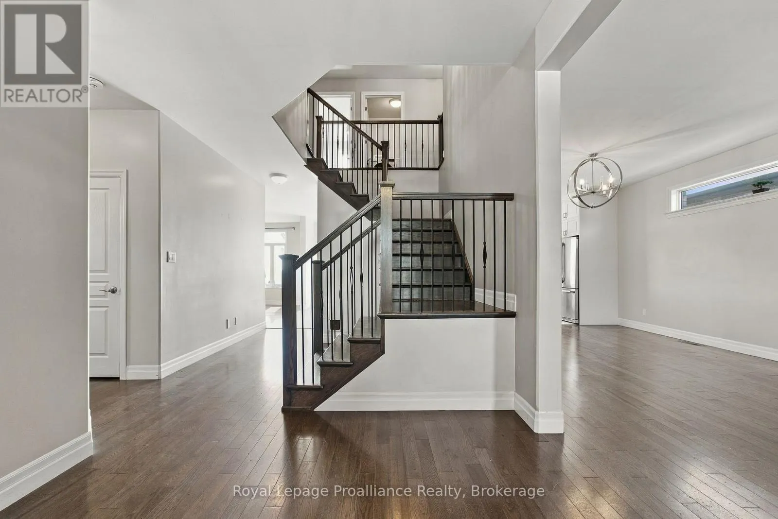 23 CREWS CRESCENT
