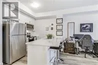 604 - 470 DUNDAS STREET E