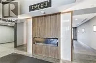 604 - 470 DUNDAS STREET E