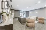 604 - 470 DUNDAS STREET E