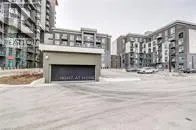 604 - 470 DUNDAS STREET E