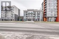 604 - 470 DUNDAS STREET E