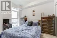 604 - 470 DUNDAS STREET E
