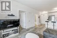 604 - 470 DUNDAS STREET E