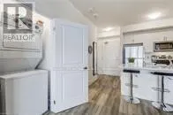 604 - 470 DUNDAS STREET E