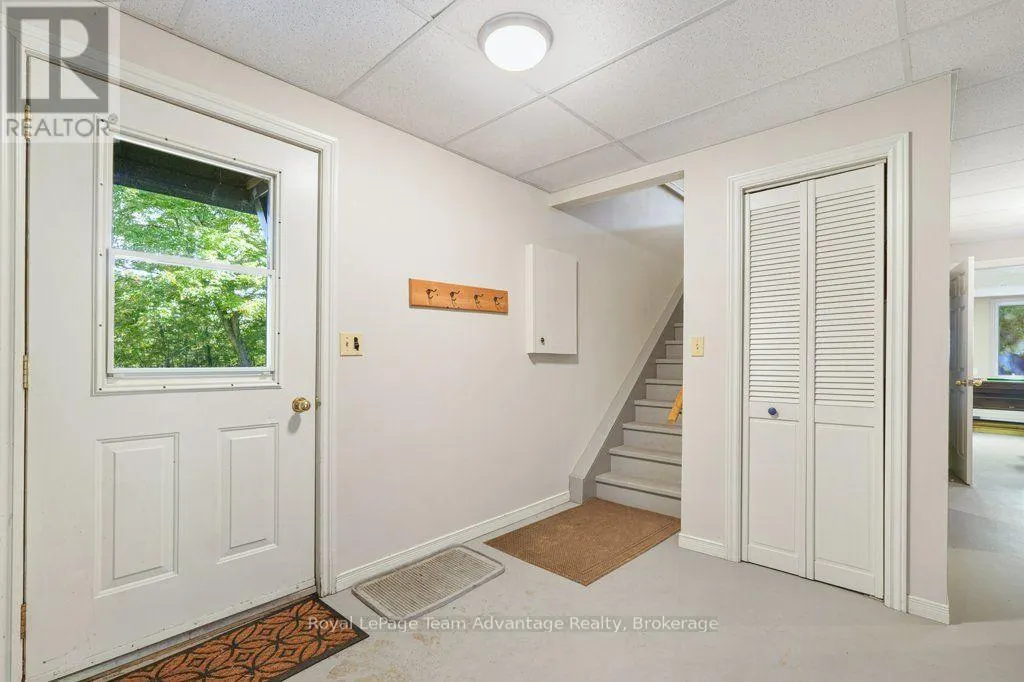 4 SWORDS ROAD