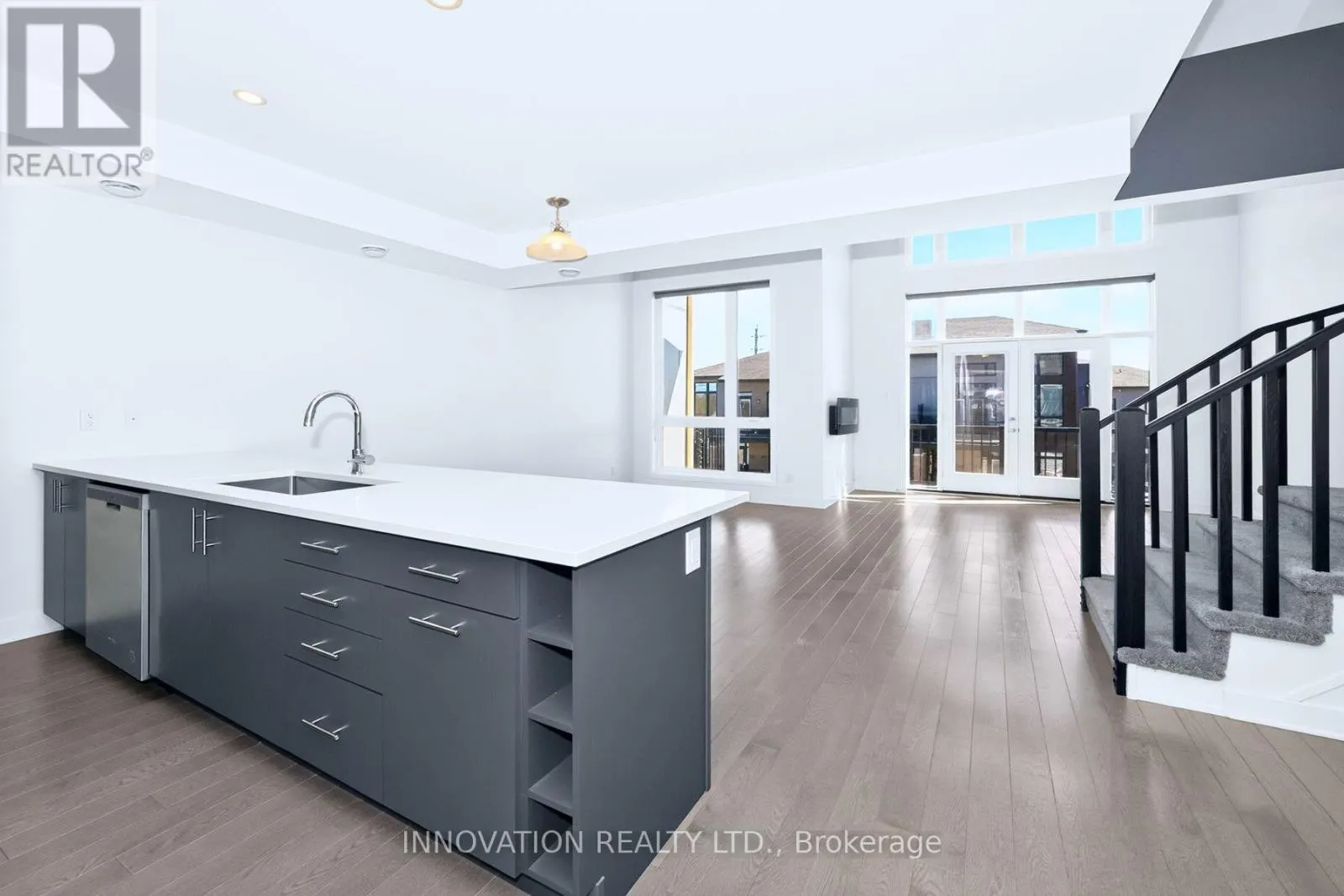 20 - 522 CRESCENDO PRIVATE