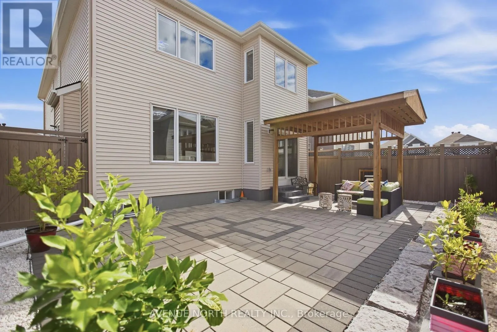 834 REGULUS RIDGE