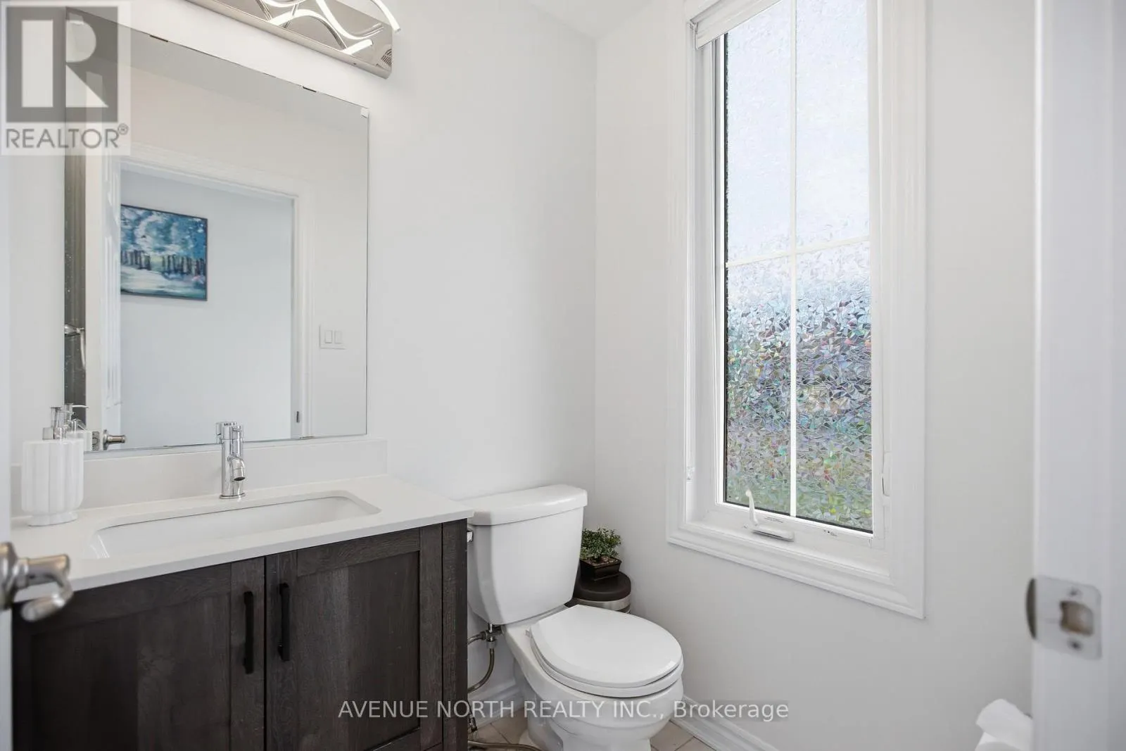 834 REGULUS RIDGE