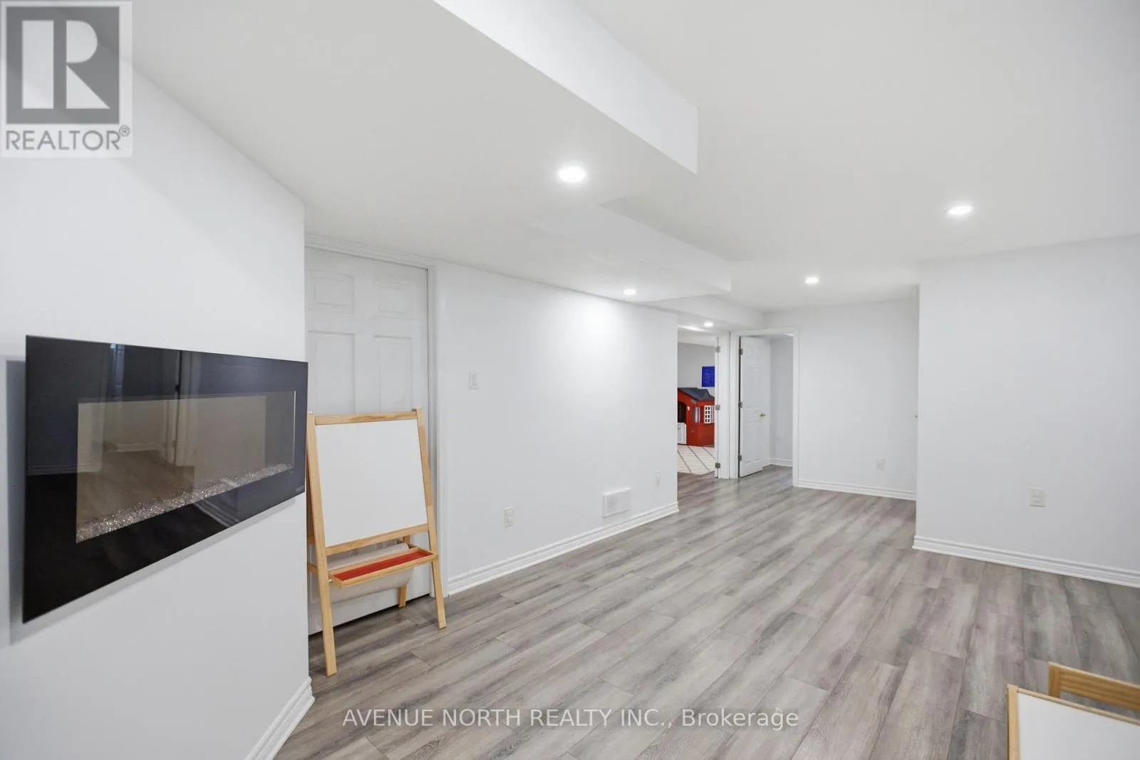 834 REGULUS RIDGE