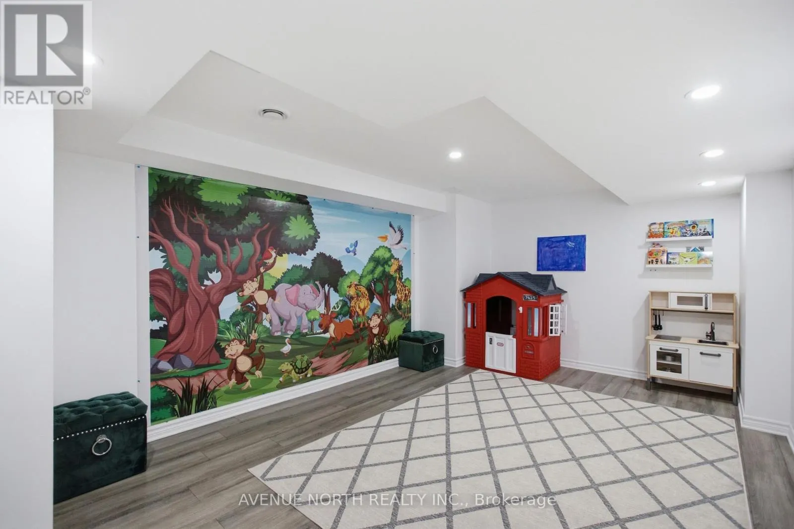834 REGULUS RIDGE