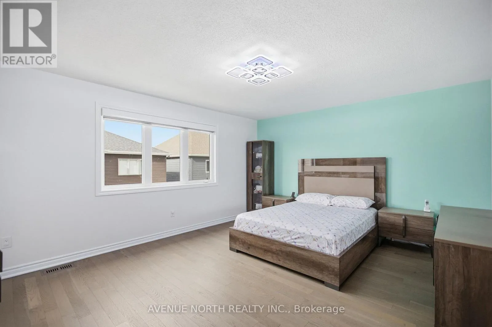 834 REGULUS RIDGE