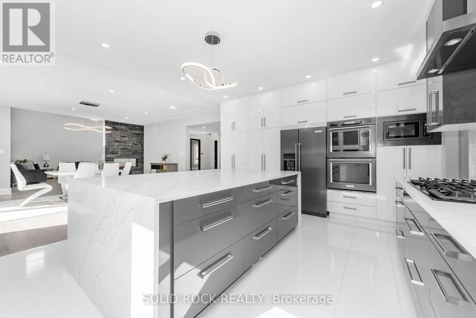 224 ROGER ROAD