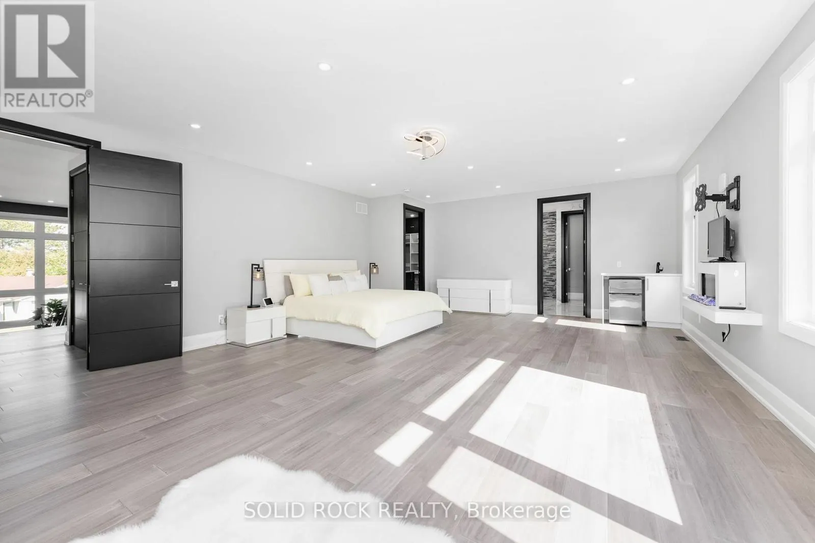 224 ROGER ROAD