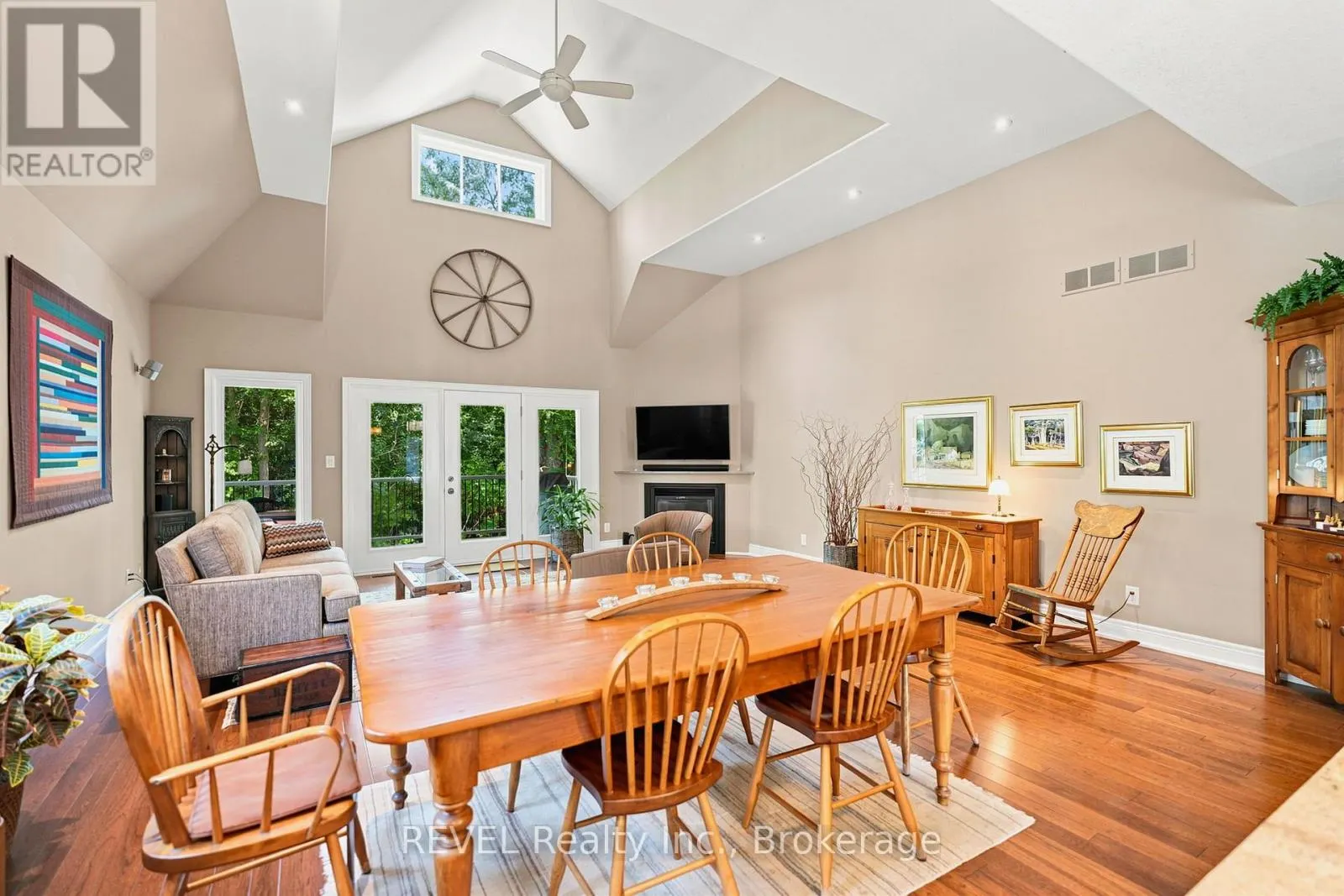 90 SUNRISE COURT