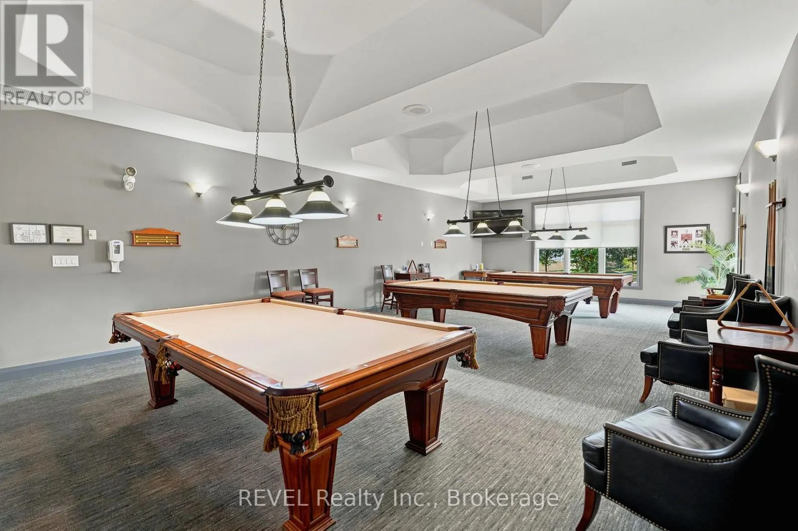 90 SUNRISE COURT
