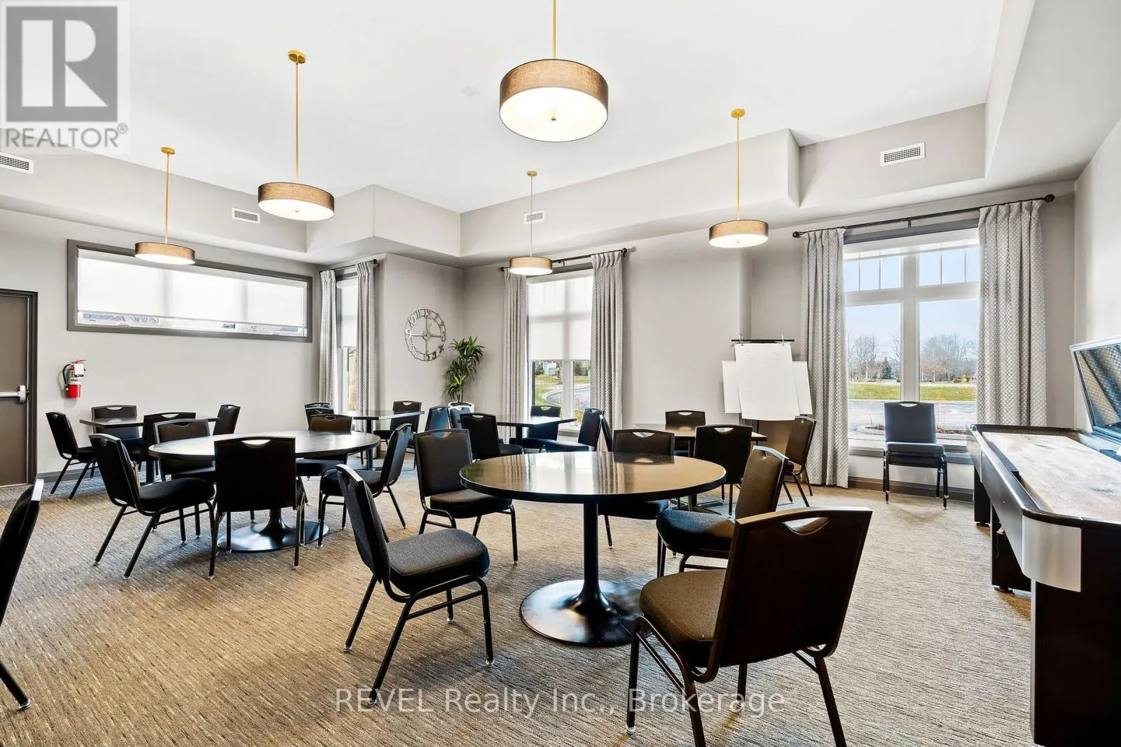 90 SUNRISE COURT