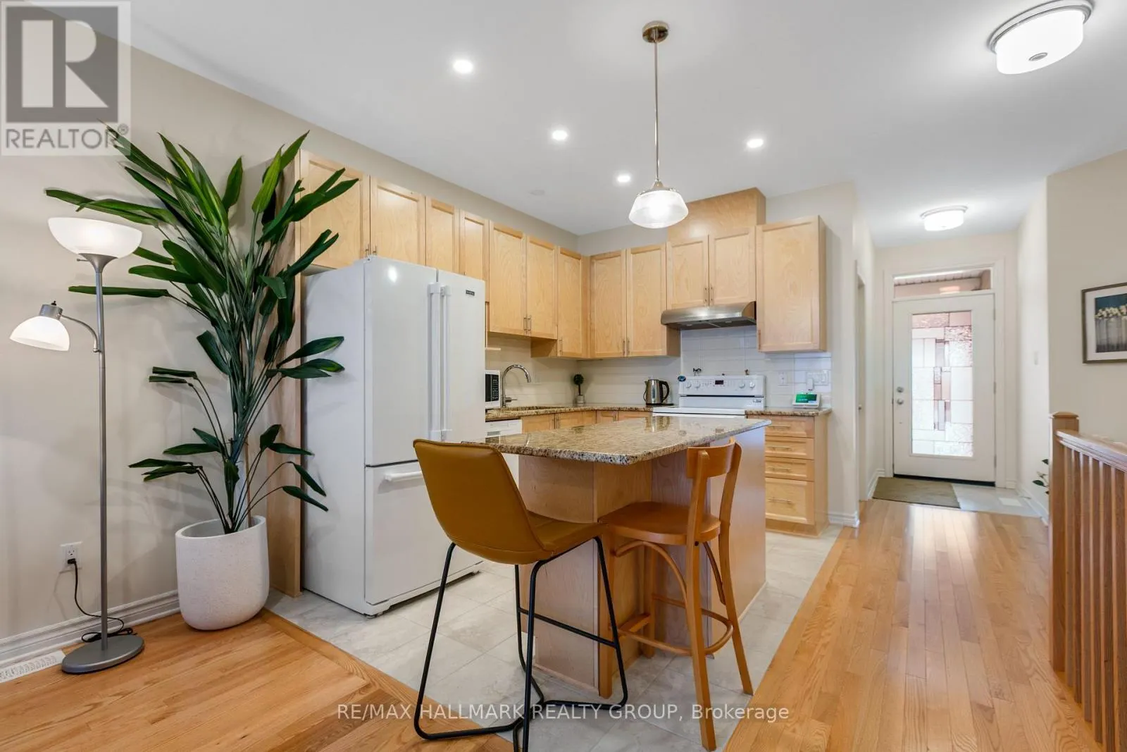 66 KAYENTA STREET